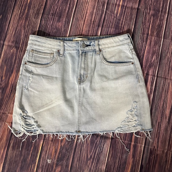 Pacsun Distressed Denim Skirt Size 27 - Picture 1 of 7